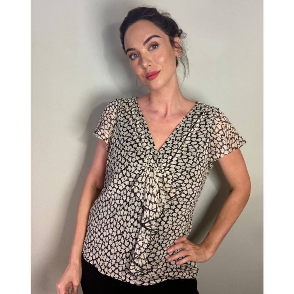 Vintage 90s Romantic Flower Frill Top Black White Floral Print  ~ Sz 12 Fits M/L - Picture 2 of 7